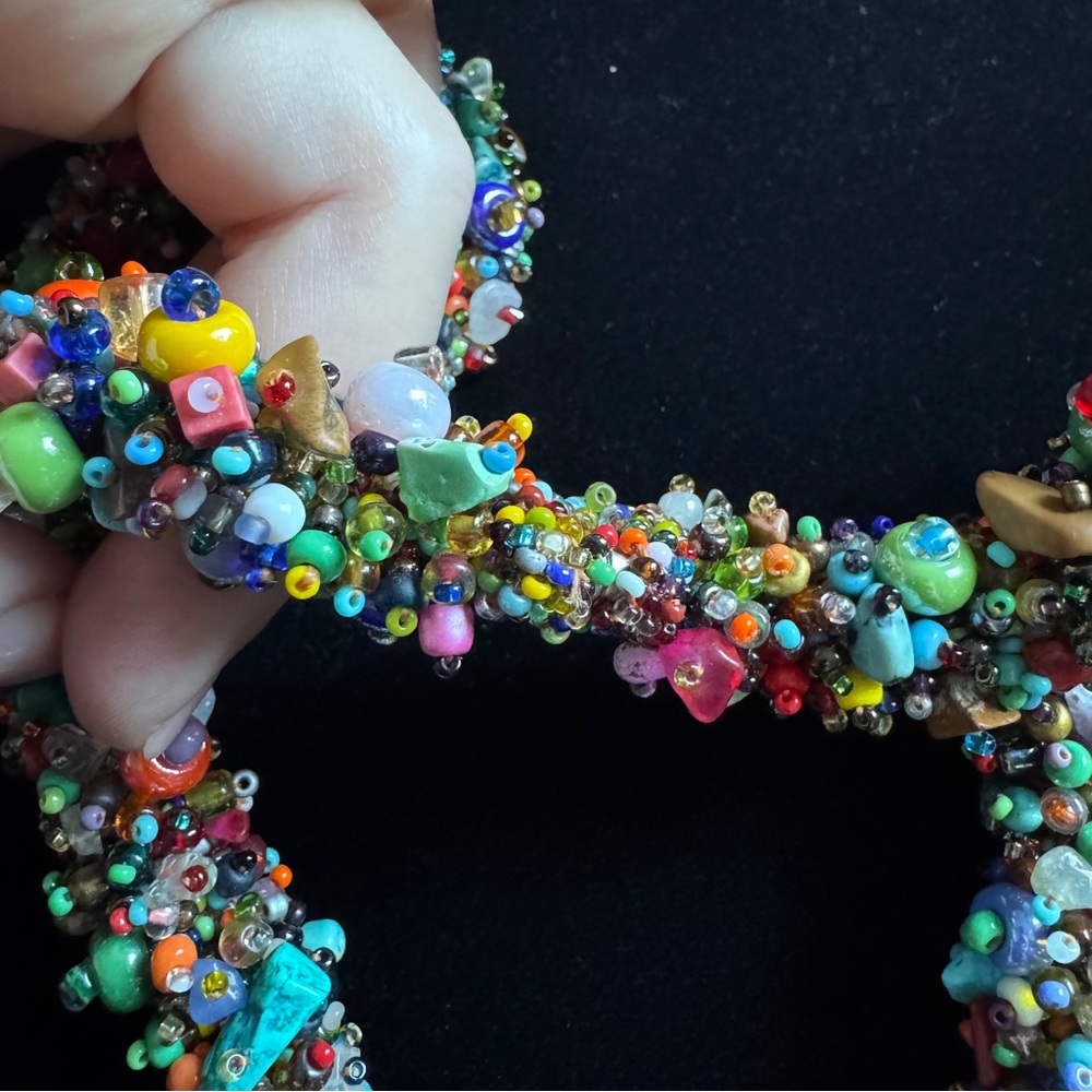 🌱 Multi-color seed necklace - Picture 4 of 6